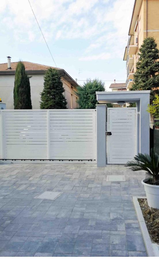 Alcivico3 Bed and Breakfast Civitanova Marche Eksteriør billede