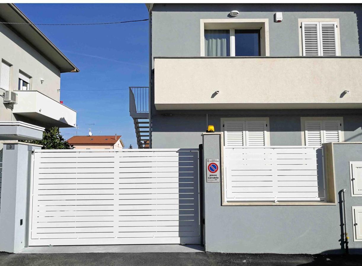 Alcivico3 Bed and Breakfast Civitanova Marche Eksteriør billede